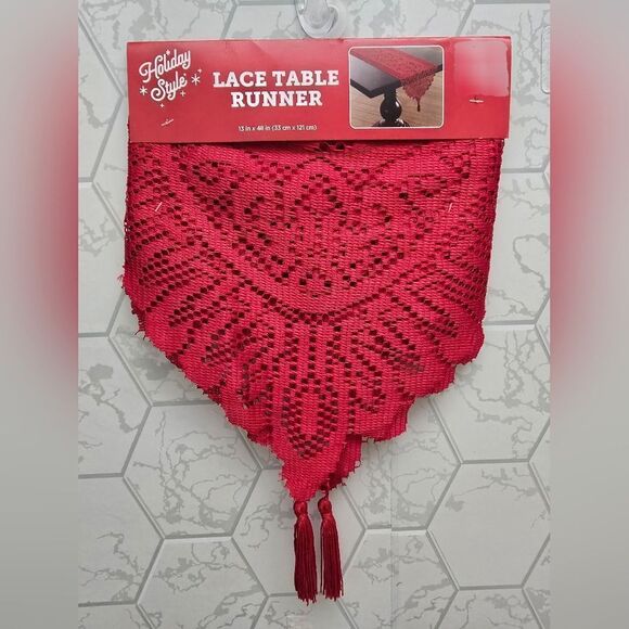 Holiday Vintage Style Christmas Valentine's Day Red Lace Table Runner, 13" x 48" - Picture 1 of 4